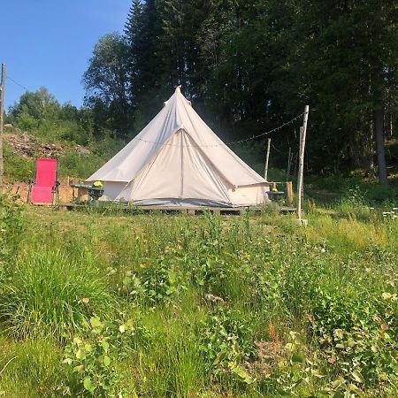 Glampingtaelt Hotel Torsby Kültér fotó